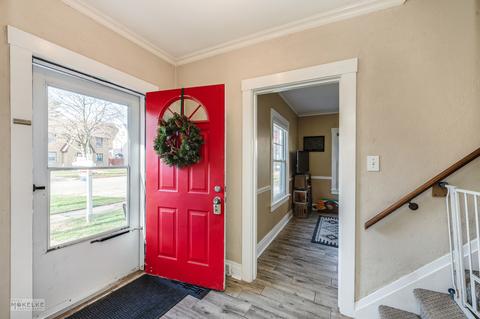 210 S Commonwealth Ave, Aurora, IL 60506 photo 11