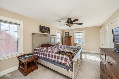 210 S Commonwealth Ave, Aurora, IL 60506 photo 14