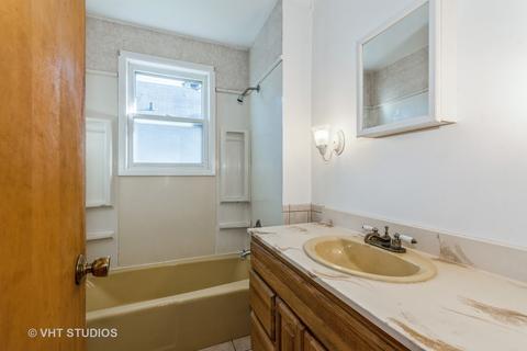 307 Morgan St, Elgin, IL 60123 photo 5