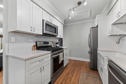 1641 Timber Trl #A, Wheaton, IL 60189 photo 6