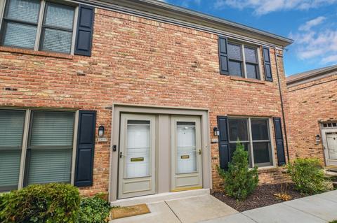 1773 Bristol Walk, Hoffman Estates, IL 60169 photo 1