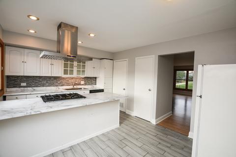 1773 Bristol Walk, Hoffman Estates, IL 60169 photo 5