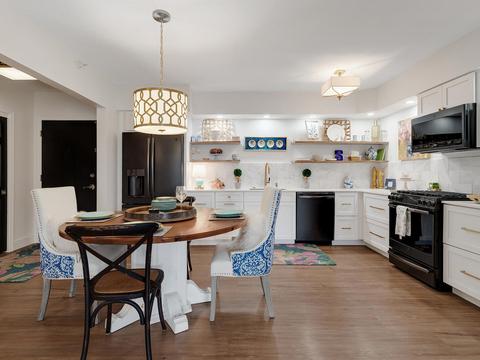 405 W Front St #304, Wheaton, IL 60187 photo 8