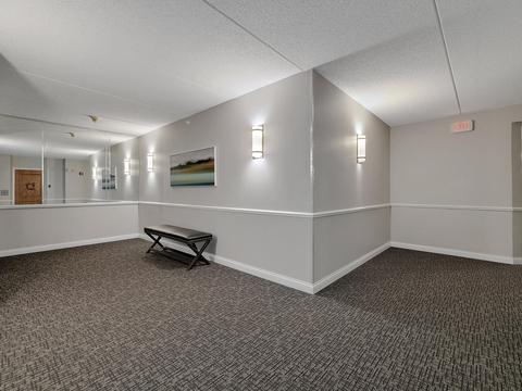 405 W Front St #304, Wheaton, IL 60187 photo 4
