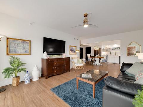 405 W Front St #304, Wheaton, IL 60187 photo 12