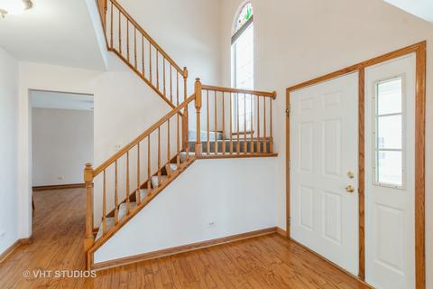 1200 Coldspring Rd, Elgin, IL 60120 photo 3
