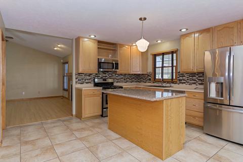 1805 Chuck Murray Dr, Normal, IL 61761 photo 7