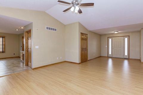 1805 Chuck Murray Dr, Normal, IL 61761 photo 5