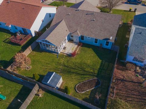 1805 Chuck Murray Dr, Normal, IL 61761 photo 3