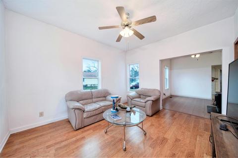 11611 Maple Ave, Hebron, IL 60034 photo 6