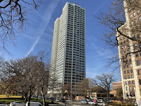1700 E 56th St #1504, Chicago, IL 60637 photo 1