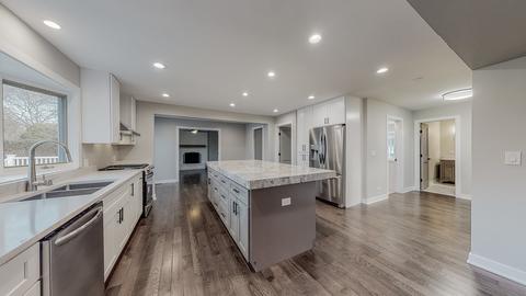 213 E Farnham Ln, Wheaton, IL 60189 photo 8