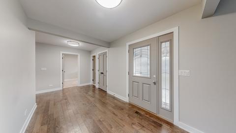 213 E Farnham Ln, Wheaton, IL 60189 photo 3