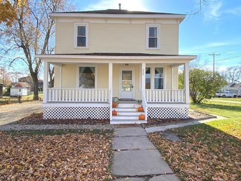 210 E 6th Ave, Clifton, IL 60927 photo 1