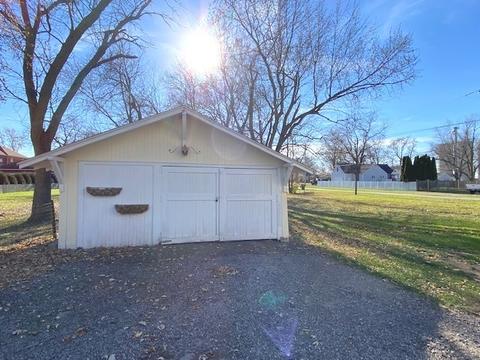 210 E 6th Ave, Clifton, IL 60927 photo 20