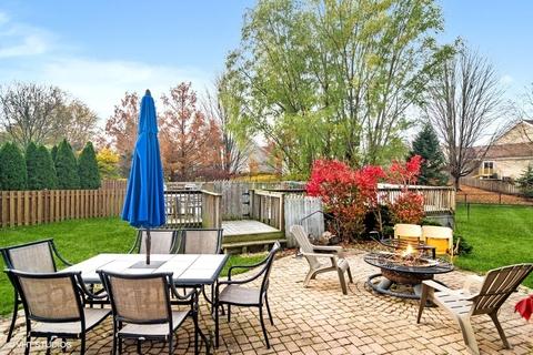 2021 Cloverdale Ln, Algonquin, IL 60102 photo 14