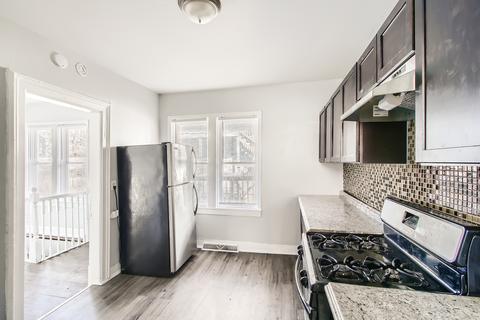 2235 E 93rd St, Chicago, IL 60617 photo 4