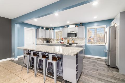 16413 S Howard St, Plainfield, IL 60586 photo 2