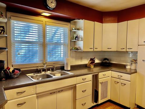 324 Erie St, Spring Valley, IL 61362 photo 8