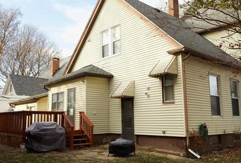 526 E Washington St, Clinton, IL 61727 photo 7