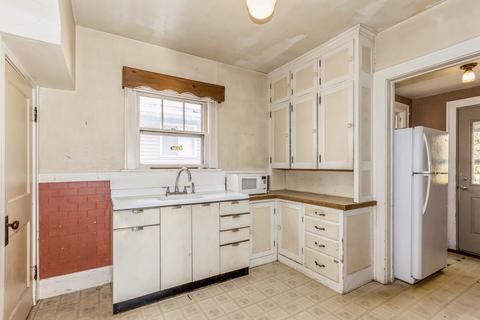 360 S Small Ave, Kankakee, IL 60901 photo 4