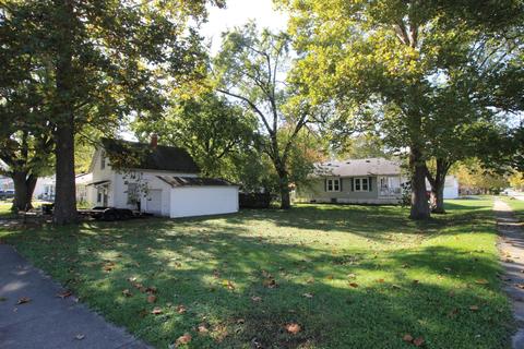 1132 N State St, Bloomington, IL 61701 photo 13
