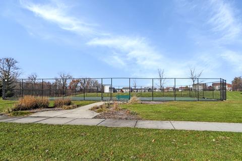 592 Wexford Dr, Elgin, IL 60124 photo 58