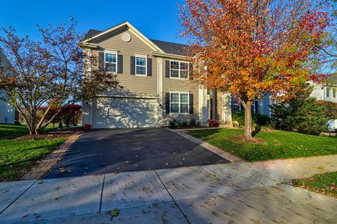 592 Wexford Dr, Elgin, IL 60124 photo 4