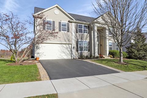 592 Wexford Dr, Elgin, IL 60124 photo 3