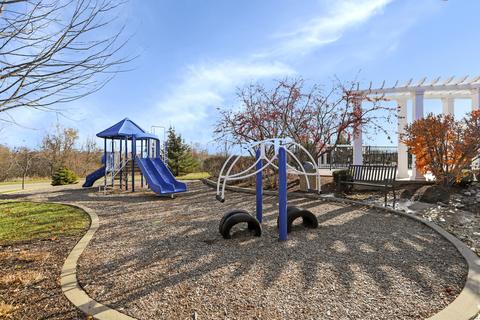 592 Wexford Dr, Elgin, IL 60124 photo 57