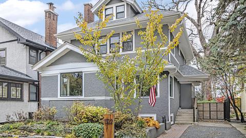 1522 W Juneway Ter, Chicago, IL 60626 photo 2