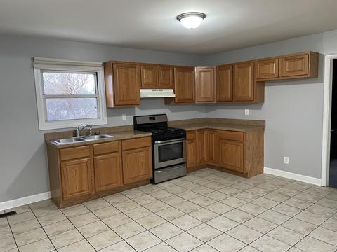 23504 W Lee Ct, Plainfield, IL 60544 photo 4