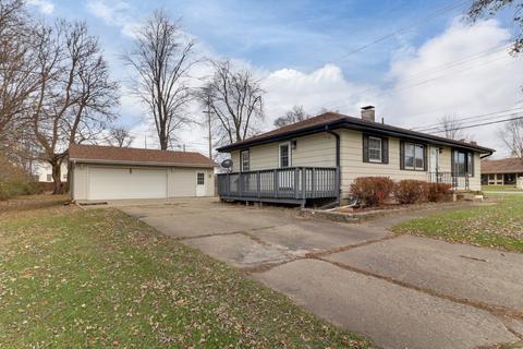1 Linda Ln, Normal, IL 61761 photo 2