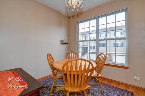 550 Declaration Ln, Aurora, IL 60502 photo 11