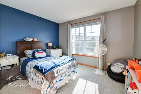 550 Declaration Ln, Aurora, IL 60502 photo 17