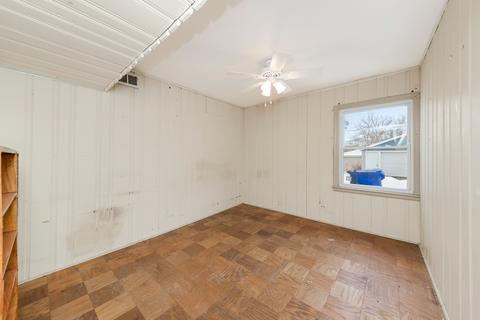 210 N Morgan Ave, Wheaton, IL 60187 photo 9