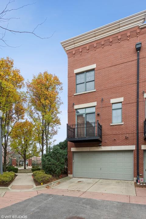 191 S Grove Ave, Elgin, IL 60120 photo 10