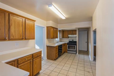 965 S 5 Th Ave, Kankakee, IL 60901 photo 4