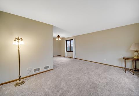 19149 Grant St, Lansing, IL 60438 photo 5