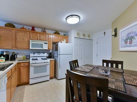 10886 Cape Cod Ln, Huntley, IL 60142 photo 9