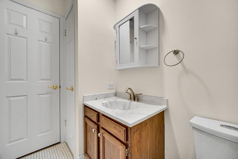 1130 Oakview Dr, Wheaton, IL 60187 photo 13