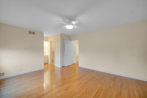 1130 Oakview Dr, Wheaton, IL 60187 photo 18