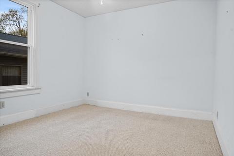 677 E Front St, El Paso, IL 61738 photo 9