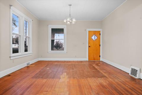677 E Front St, El Paso, IL 61738 photo 3