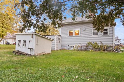 677 E Front St, El Paso, IL 61738 photo 17