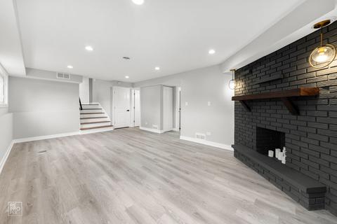 237 Michael Mnr, Glenview, IL 60025 photo 13