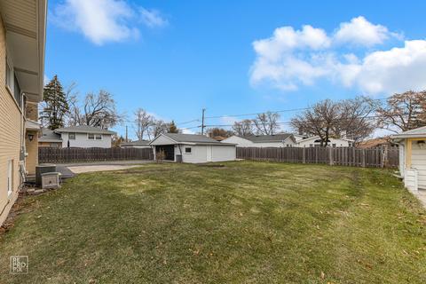 237 Michael Mnr, Glenview, IL 60025 photo 19