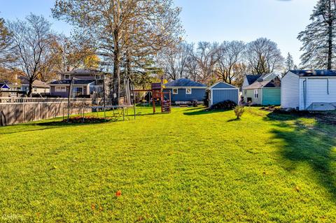 809 Pershing Ave, Wheaton, IL 60189 photo 18