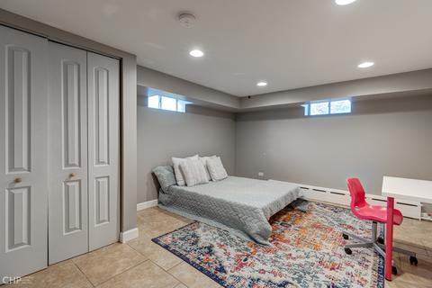 809 Pershing Ave, Wheaton, IL 60189 photo 12
