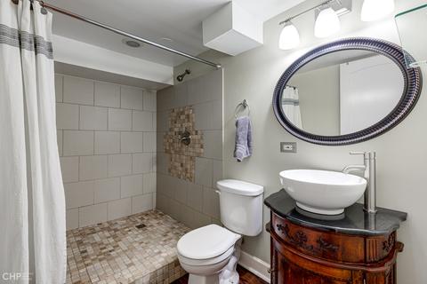 809 Pershing Ave, Wheaton, IL 60189 photo 13